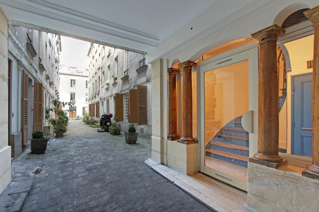 Off Majesti Upper Marais Apartment- Rue Du Faubourg Saint-Martin Paris Exterior foto